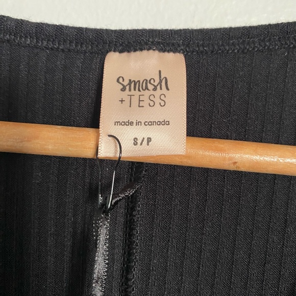 New smash & Tess romper - Picture 2 of 4